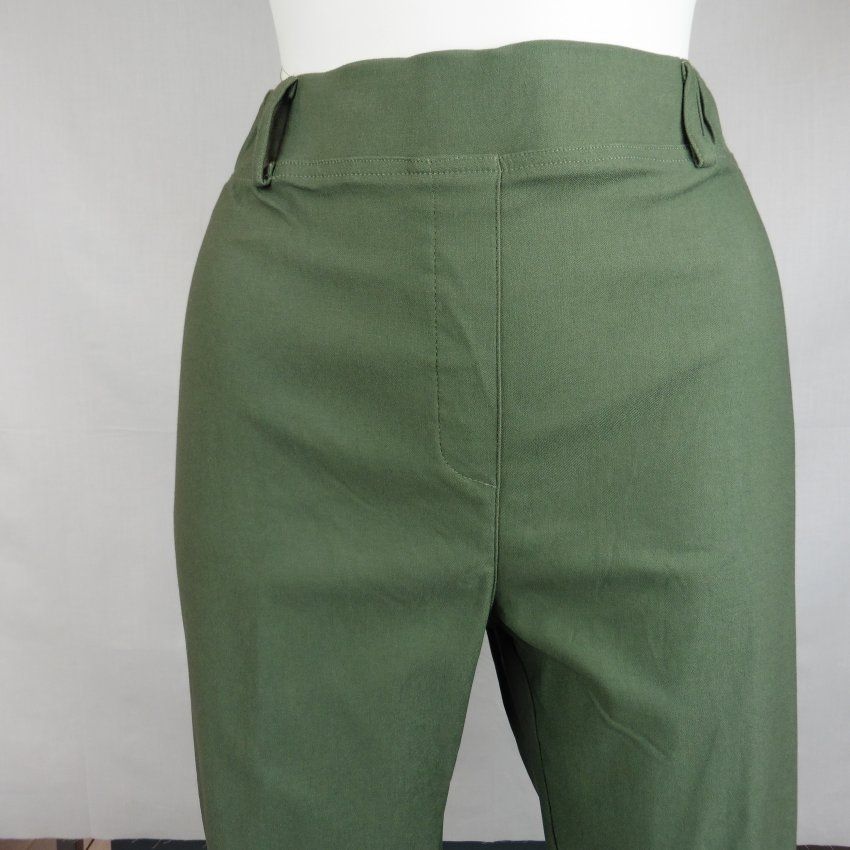 Pantalón elástico verde de SPG Woman