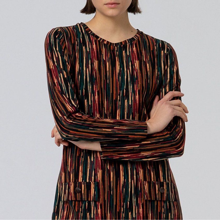 Vestido estampado vertical de Surkana