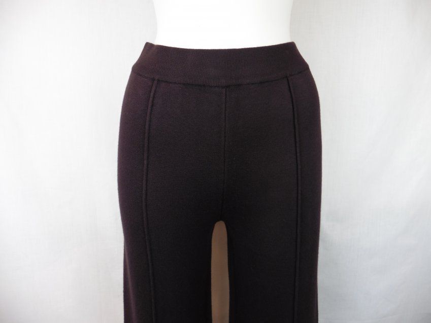 Pantalón punto marrón de WNT Collection