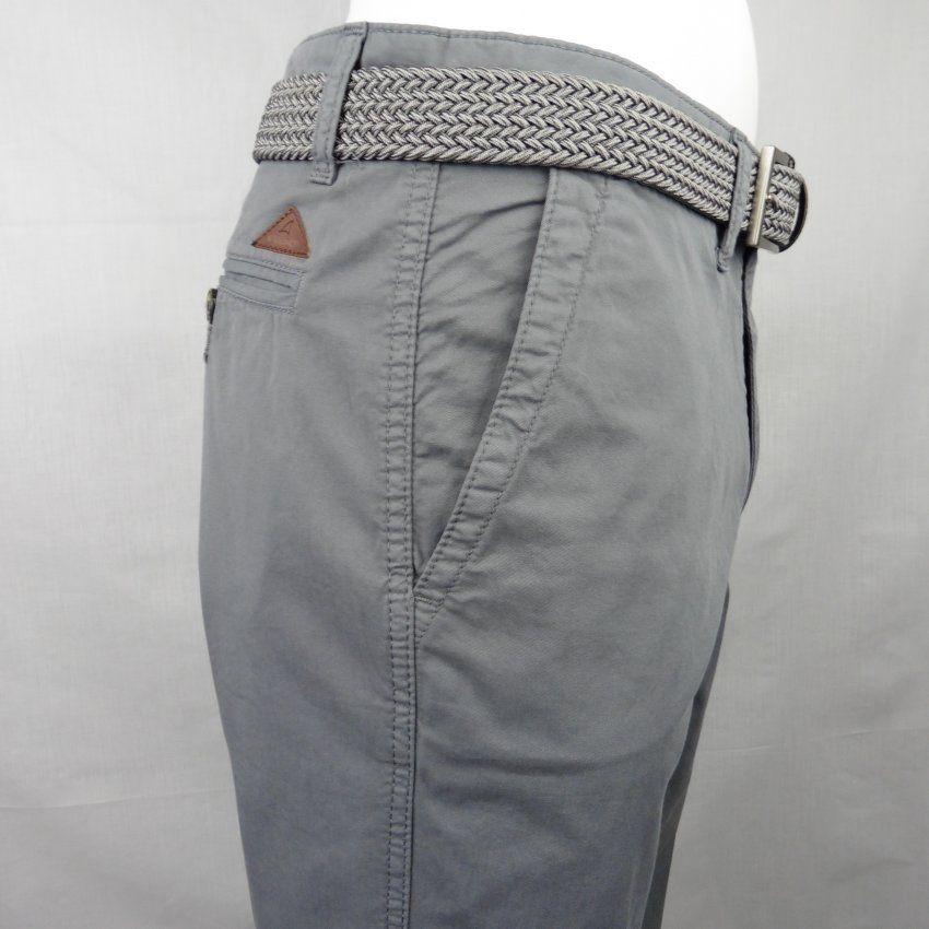 Pantalón gris de Tayron´s