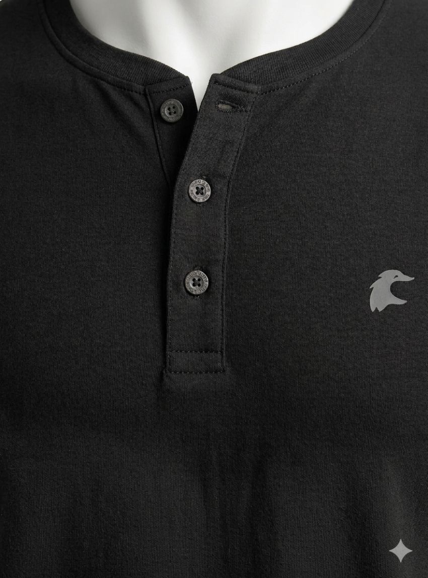 Camiseta botones negra de Dos Galgos