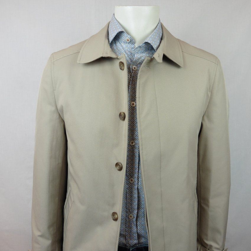 Gabardina acolchada de Alexander & Co.