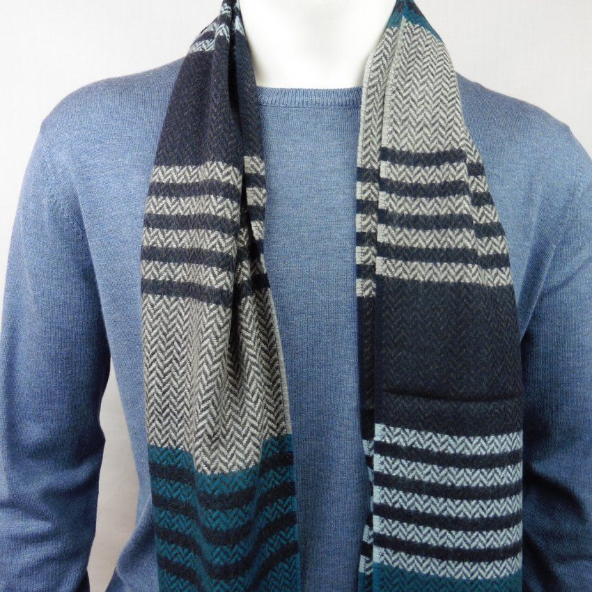 Bufanda estrecha rayas y espigas de Boccola