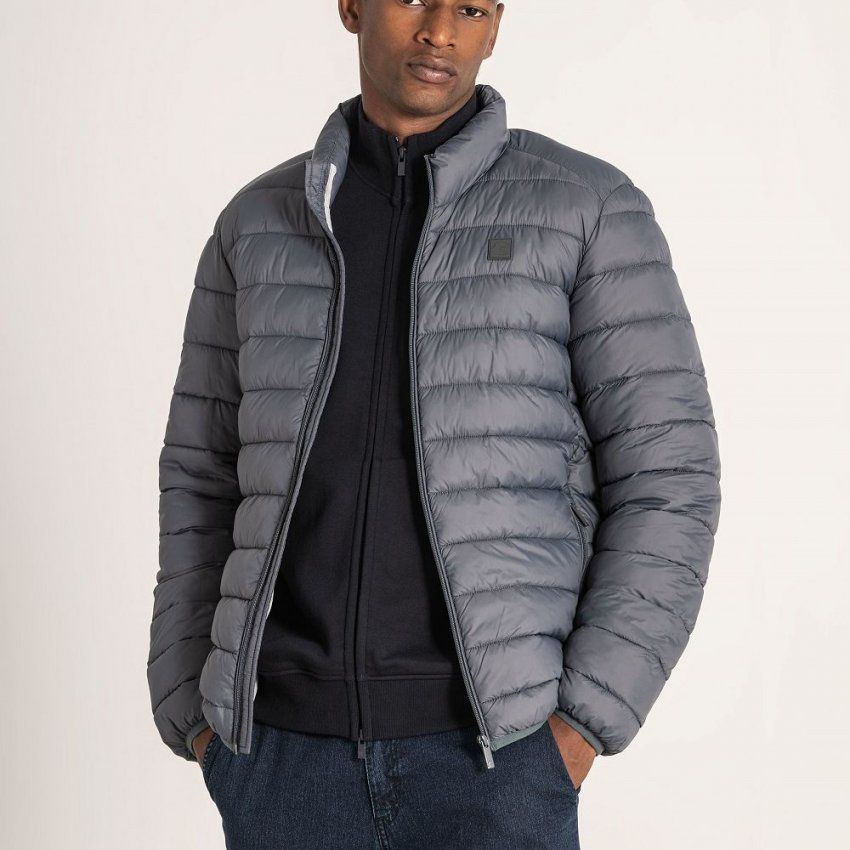 Cazadora acolchado suave gris de Dos Galgos