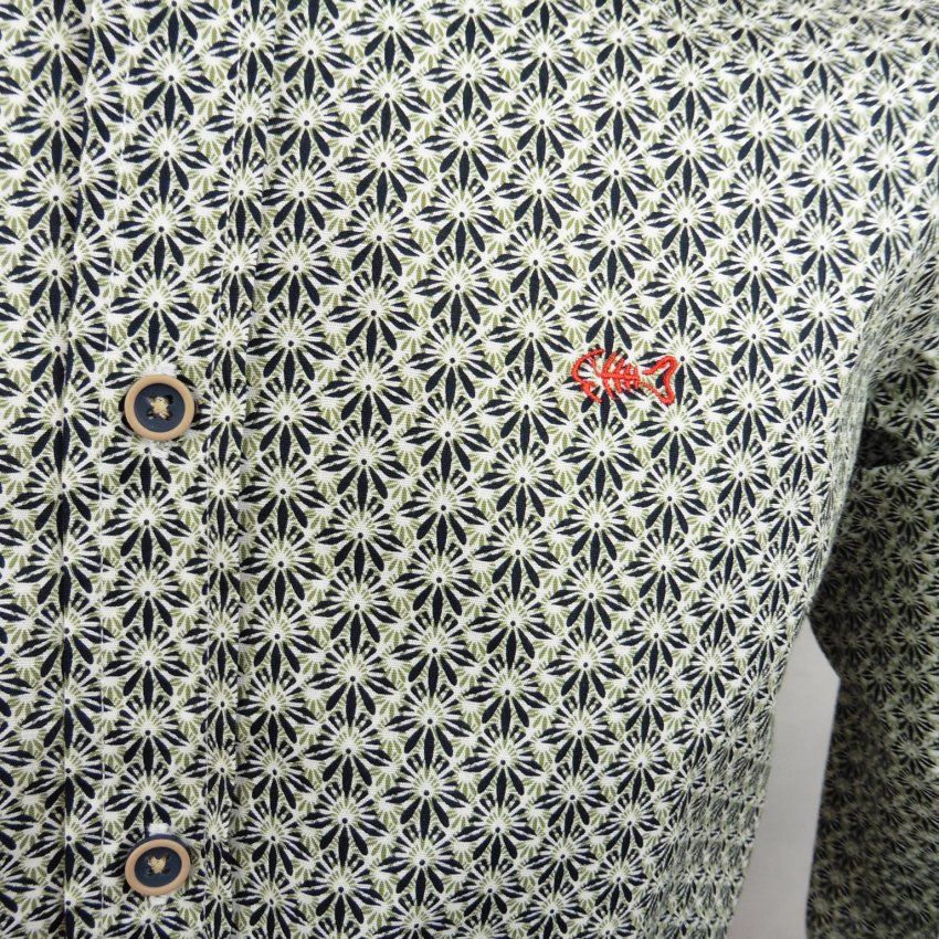 Camisa flores de Dark & Fish