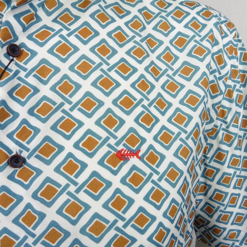 Camisa rombos deformes de Dark & Fish