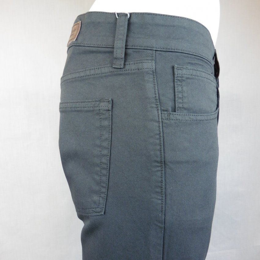 Pantalón 5 bolsillos gris de West
