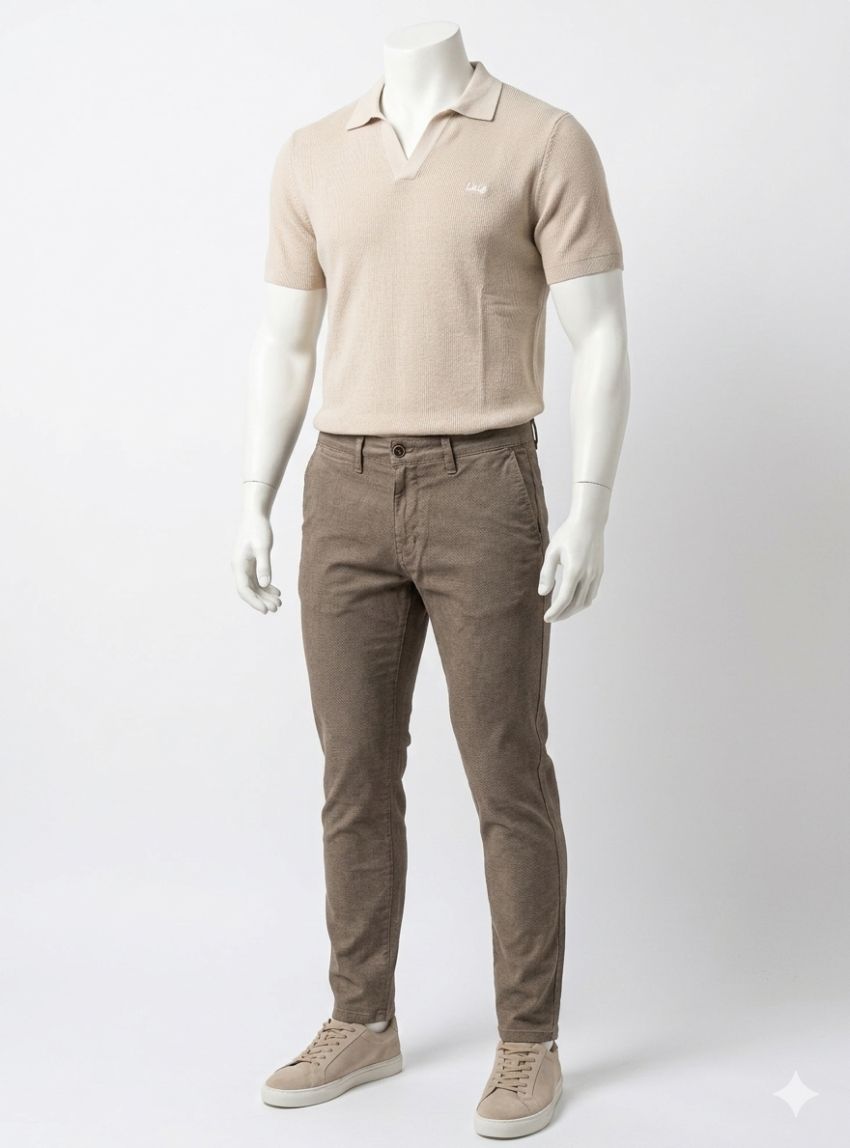 Pantalón camel mini dibujo de West