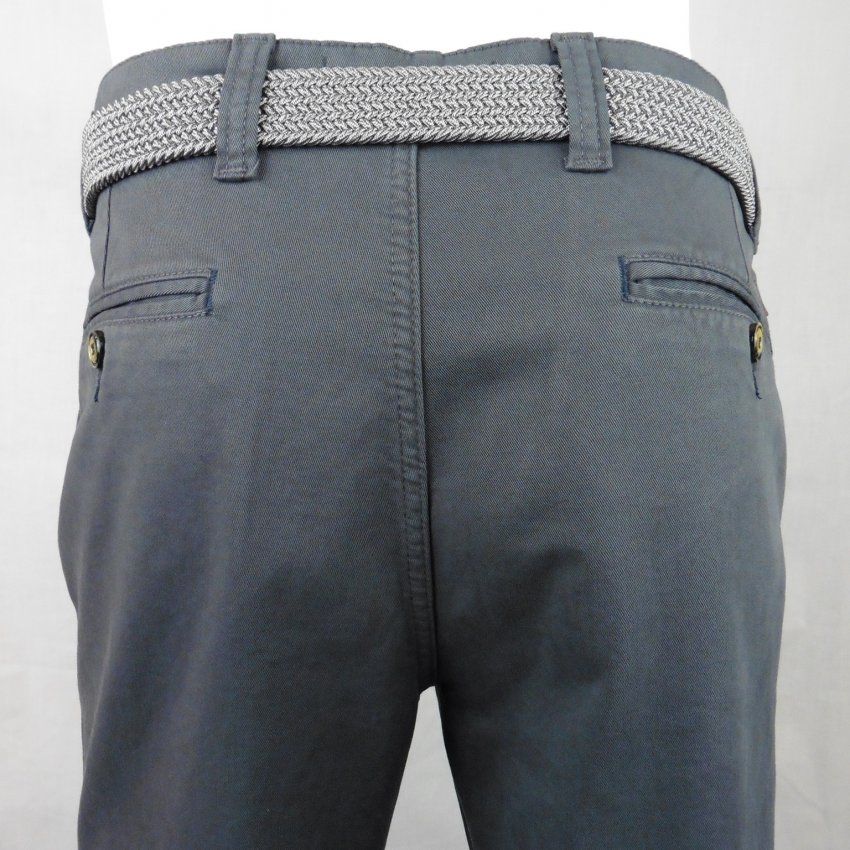 Pantalón gris de Tayron's
