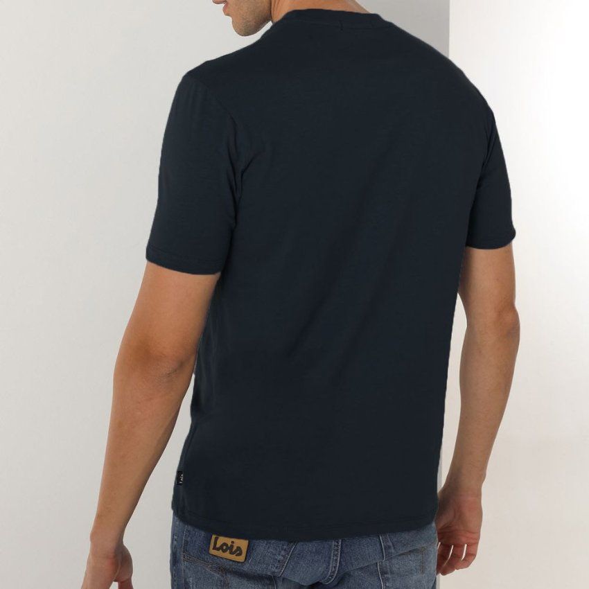 Camiseta azul marino letras al tono de Lois