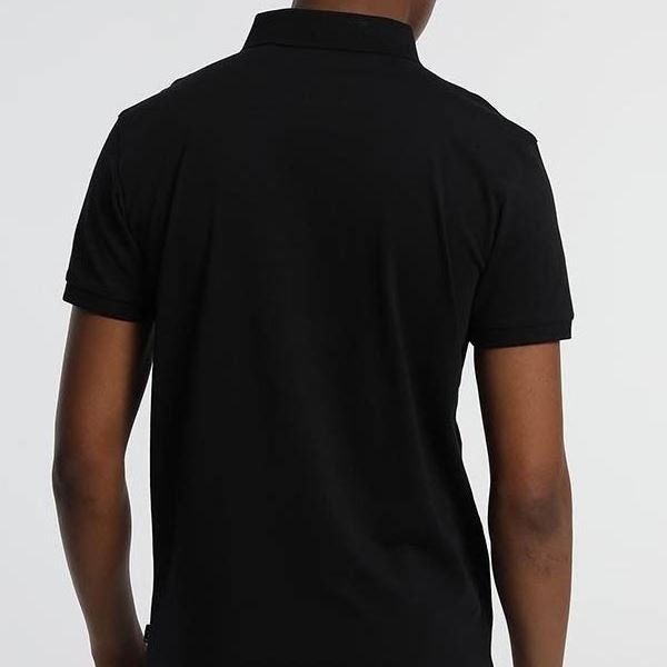 Polo negro de Lois