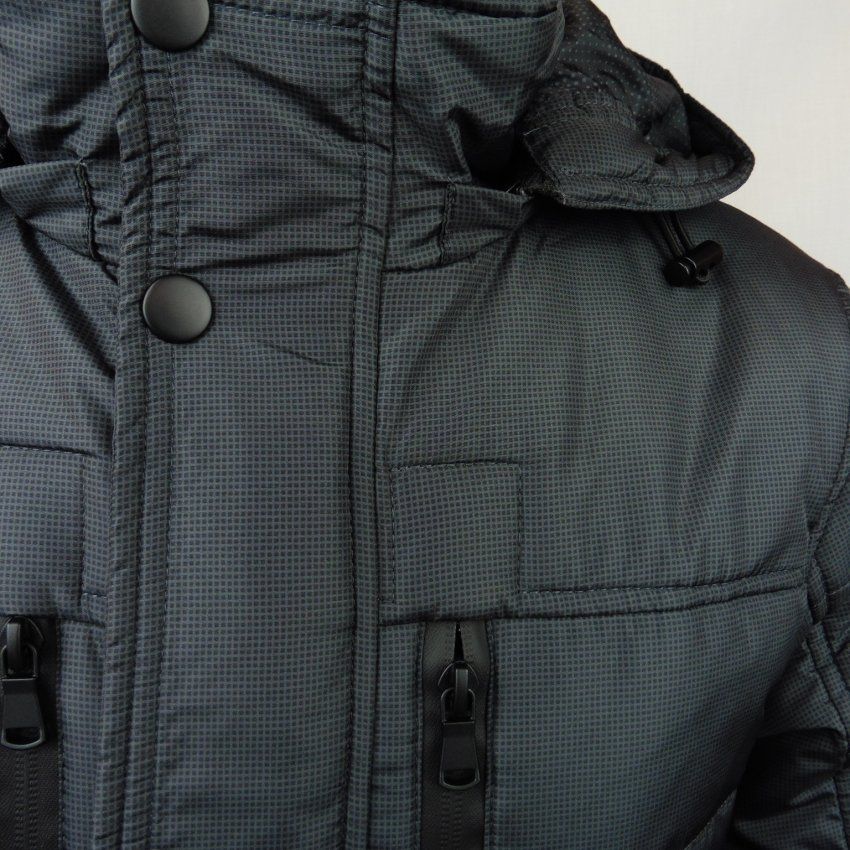 Chaquetón gris de Alexander & Co