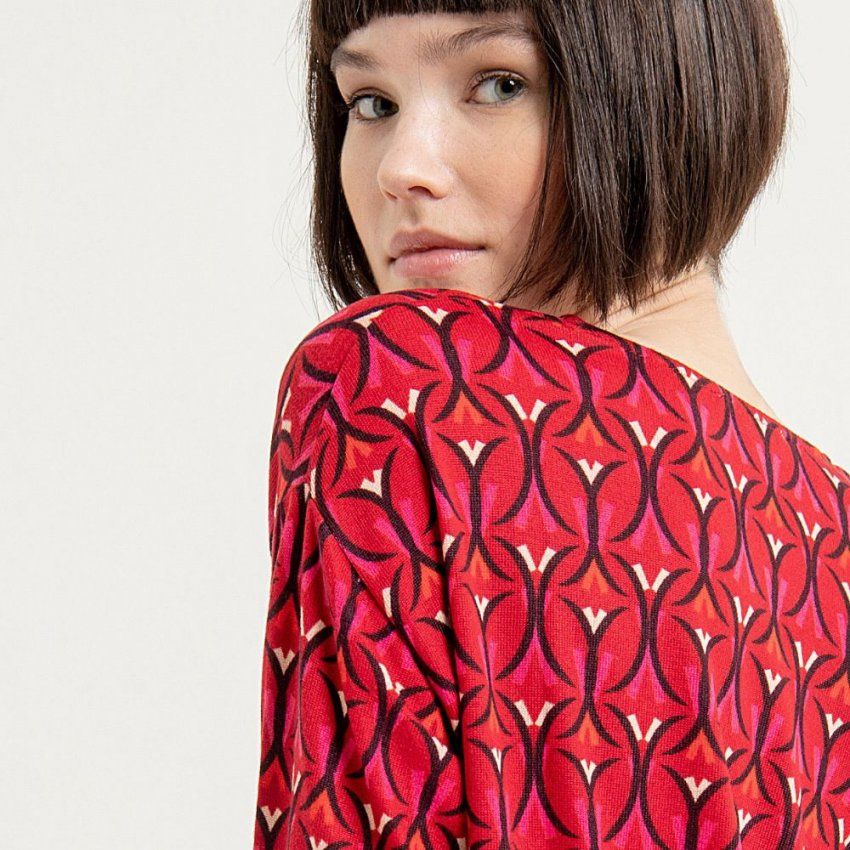 Jersey fino estampado rojo de Surkana