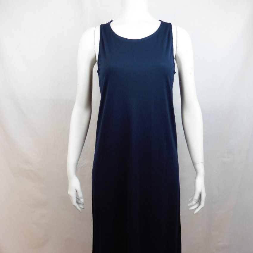 Vestido largo azul marino de WNT Collection