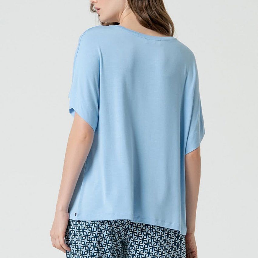 Camiseta celeste de Surkana