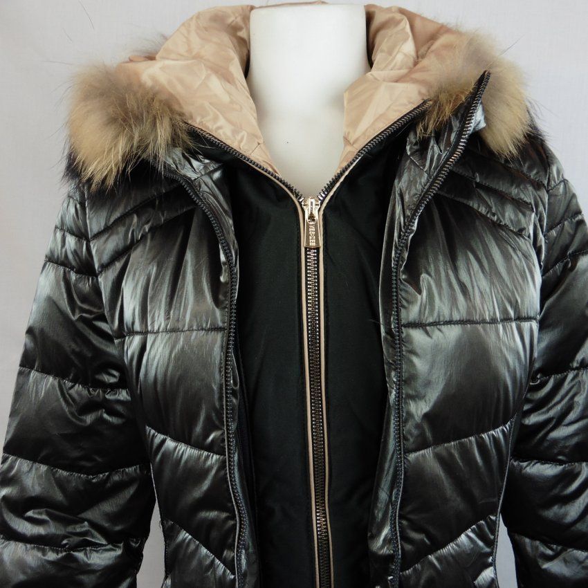 Chaquetón brillo de Yes Zee
