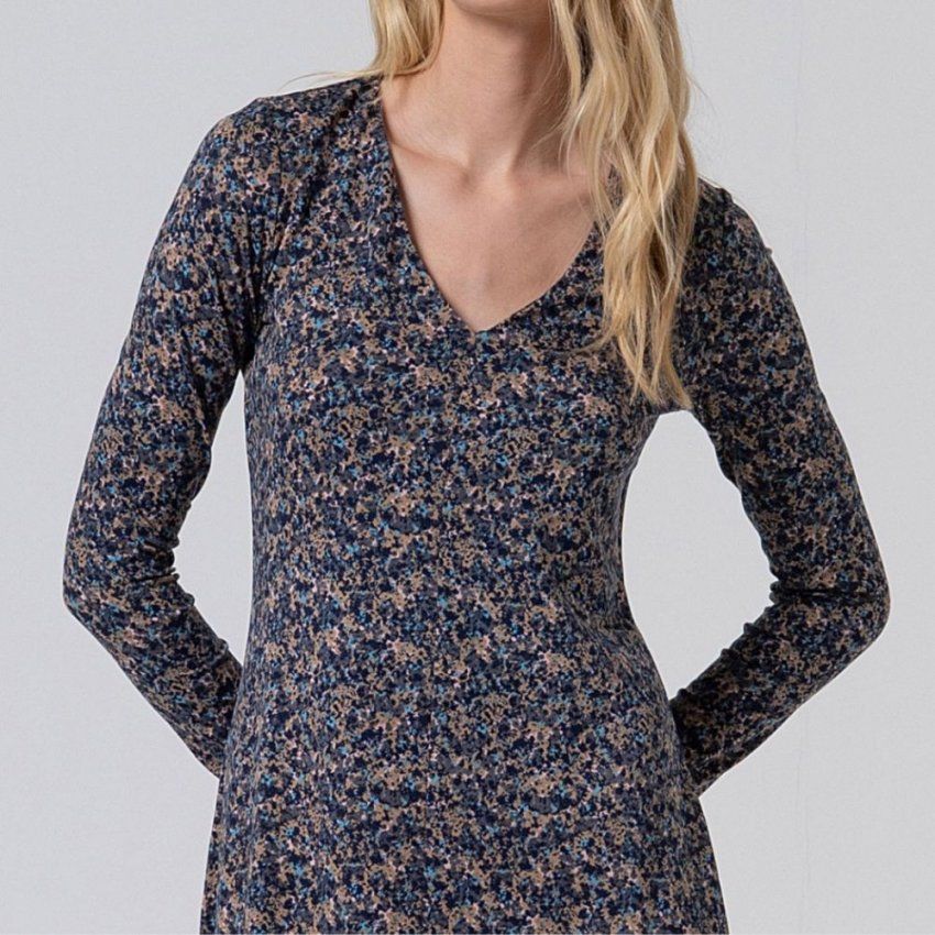 Vestido estampado abstracto de Surkana