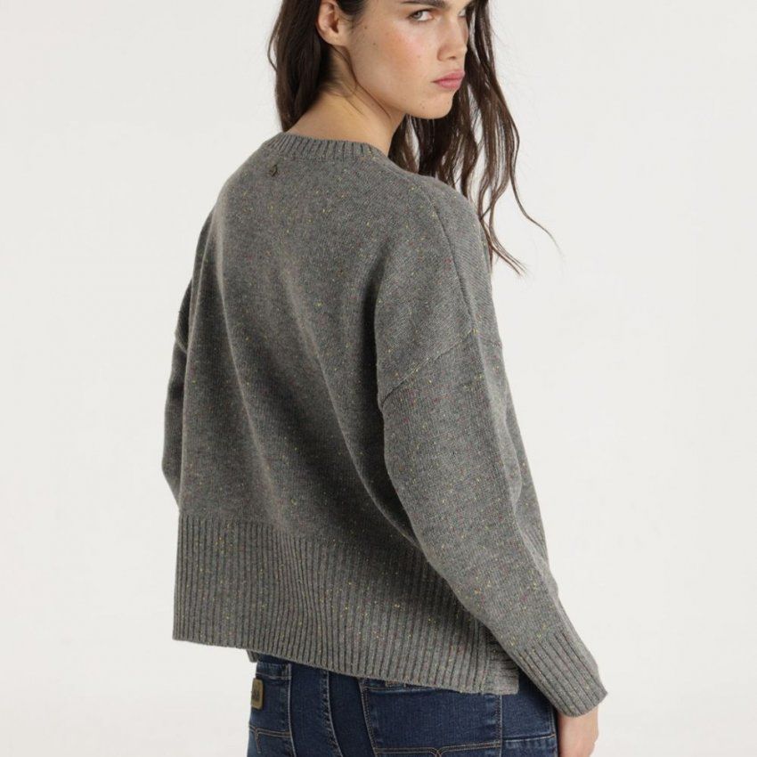 Jersey gris letras de Lois