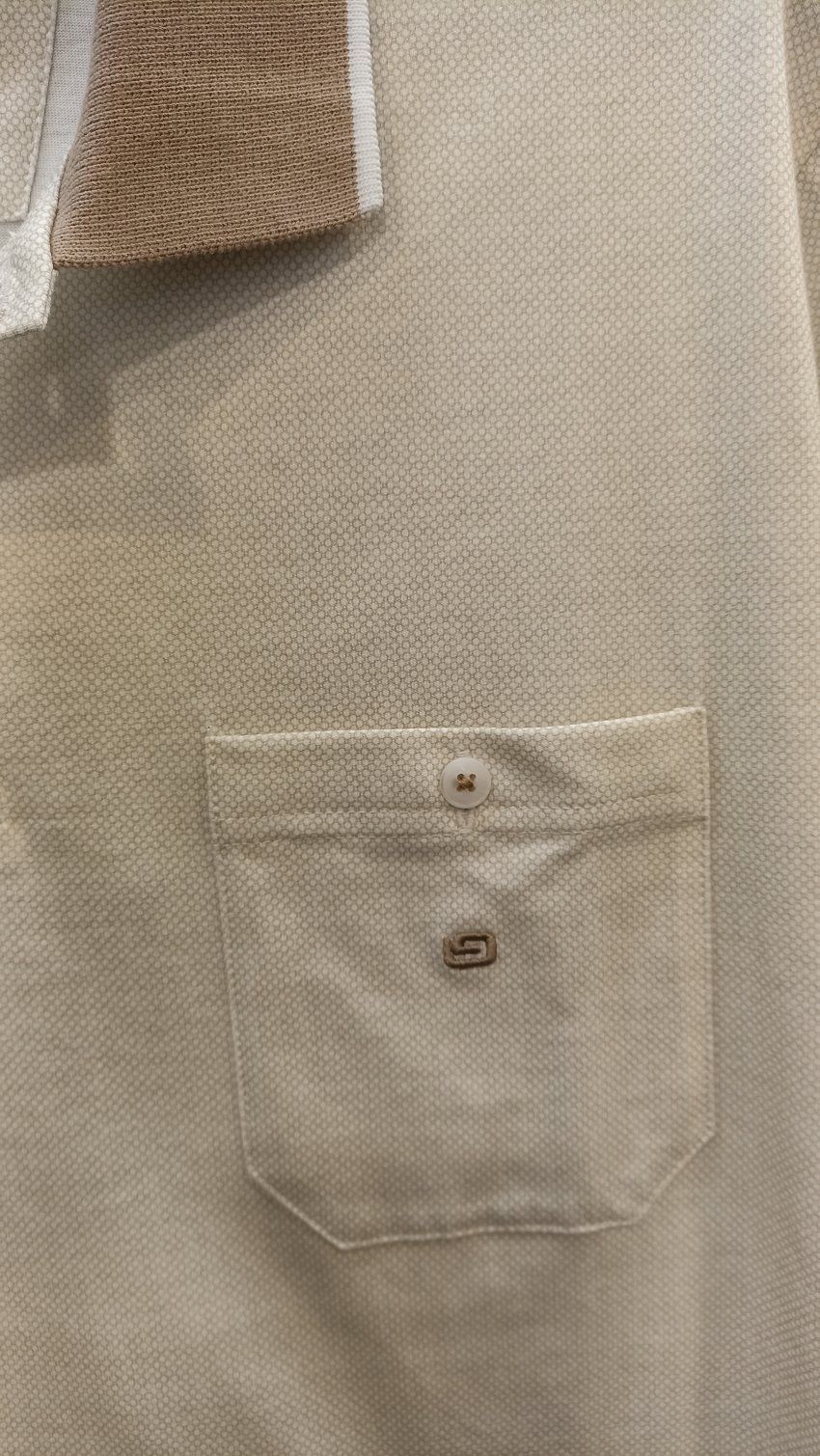 Polo beige mini dibujo de G54