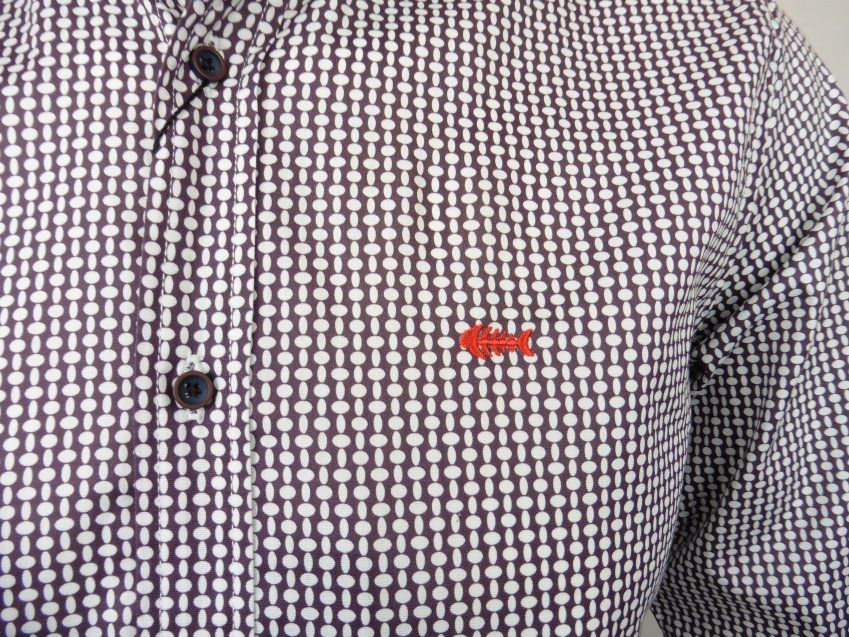 Camisa marrón estampado blanco de Dark & Fish