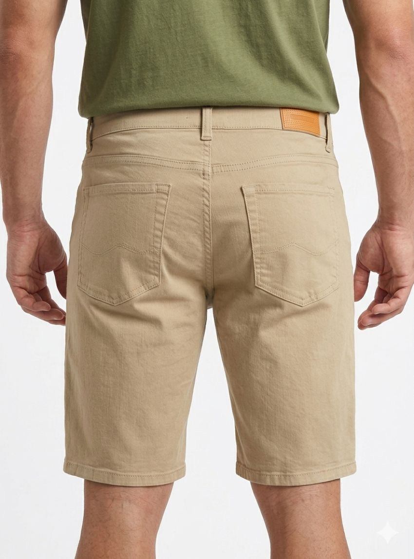 Pantalón corto 5 bolsillos arena de West Original & Co.