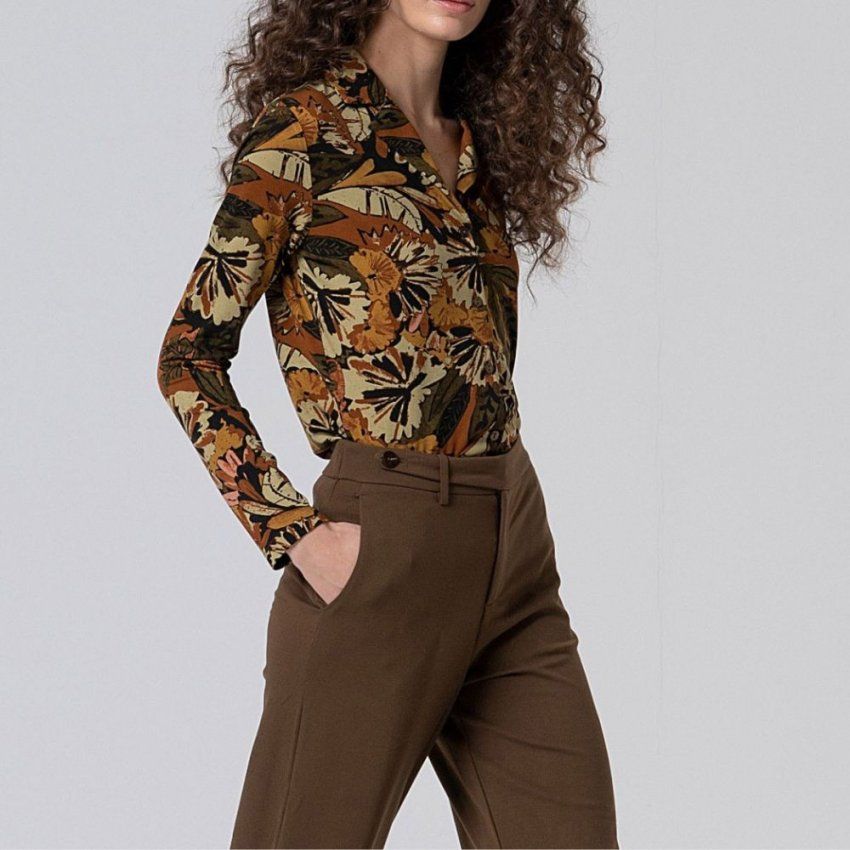 Pantalón punto marrón de Surkana