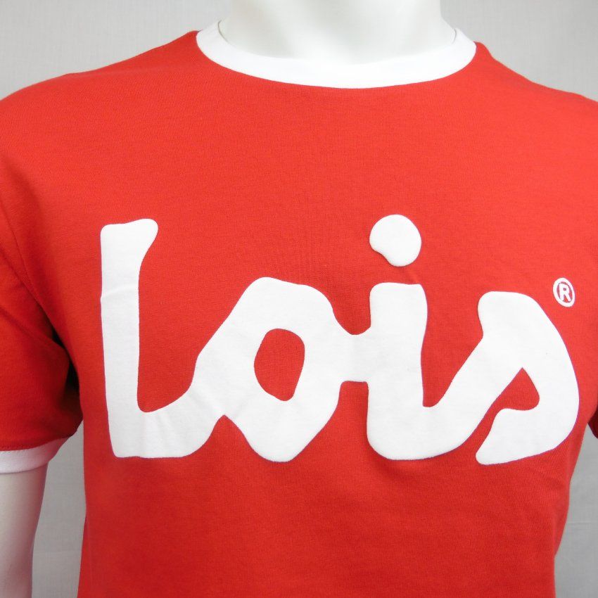 Camiseta roja de Lois