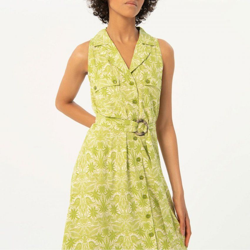 Vestido largo camisero estampado verde pistacho de Surkana