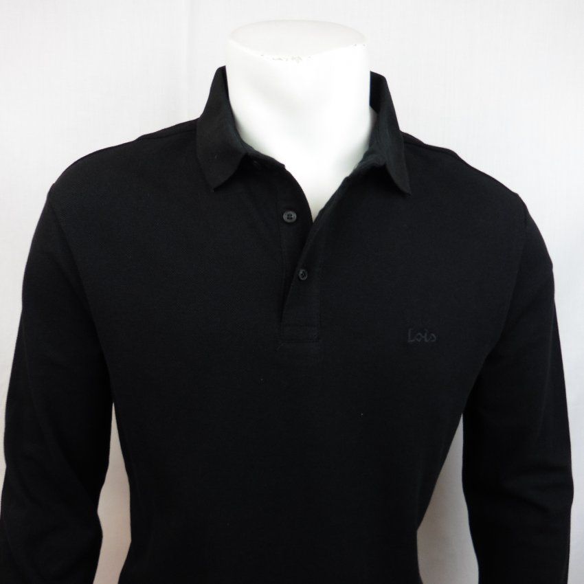 Polo negro de Lois