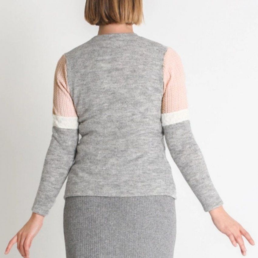 Jersey combinado gris y rosa de Lourdes Castillo
