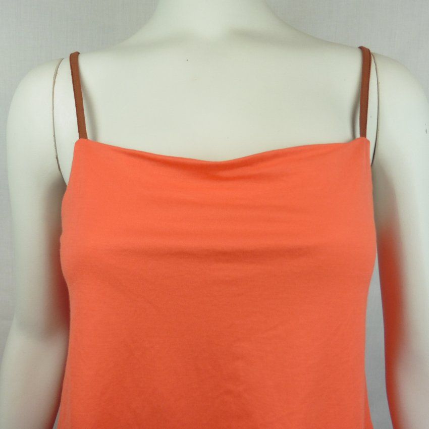 Camiseta naranja de WNT Collection