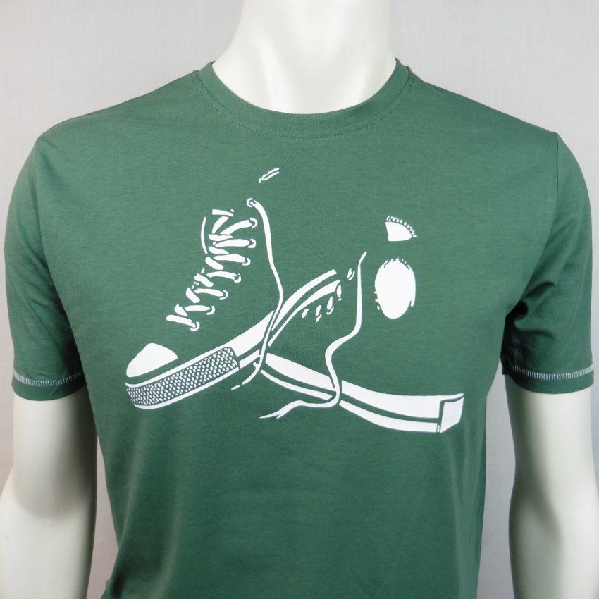 Camiseta verde zapatillas de Dos Galgos