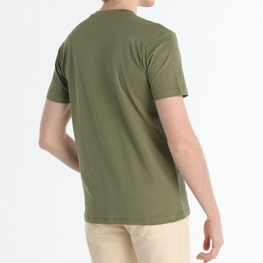 Camiseta verde letras al tono de Lois