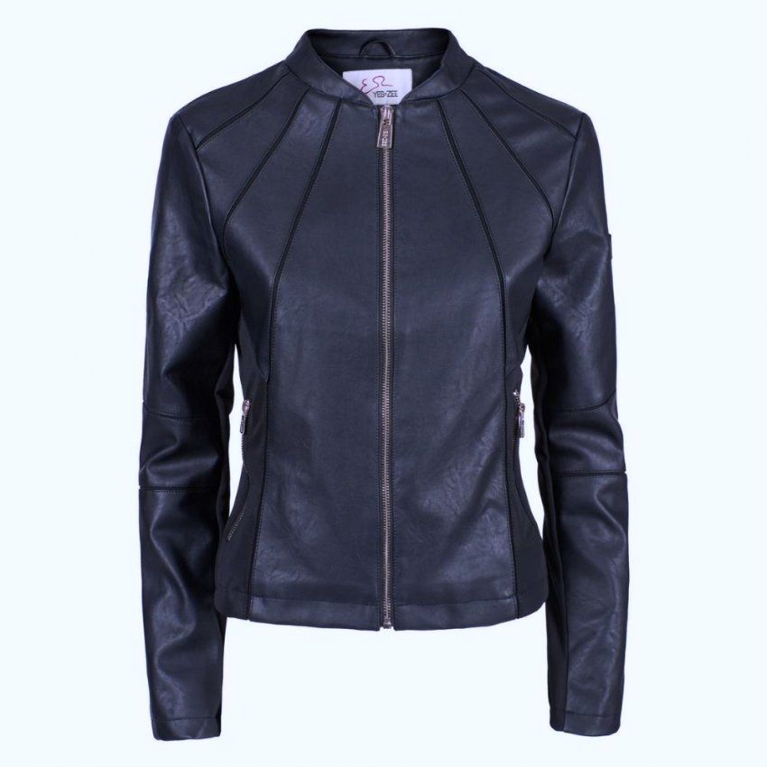 Cazadora eco piel azul de Yes Zee
