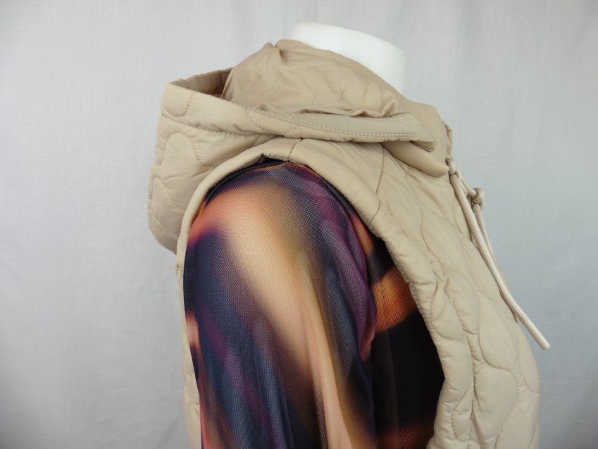 Chaleco beige de WNT Collection