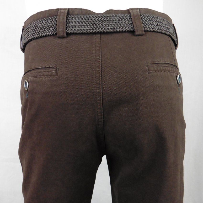 Pantalón marrón de Tayron's