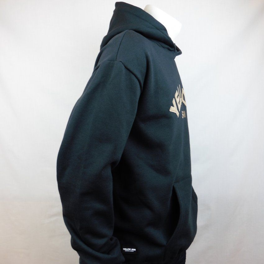 Sudadera negra capucha de Yellow Skin