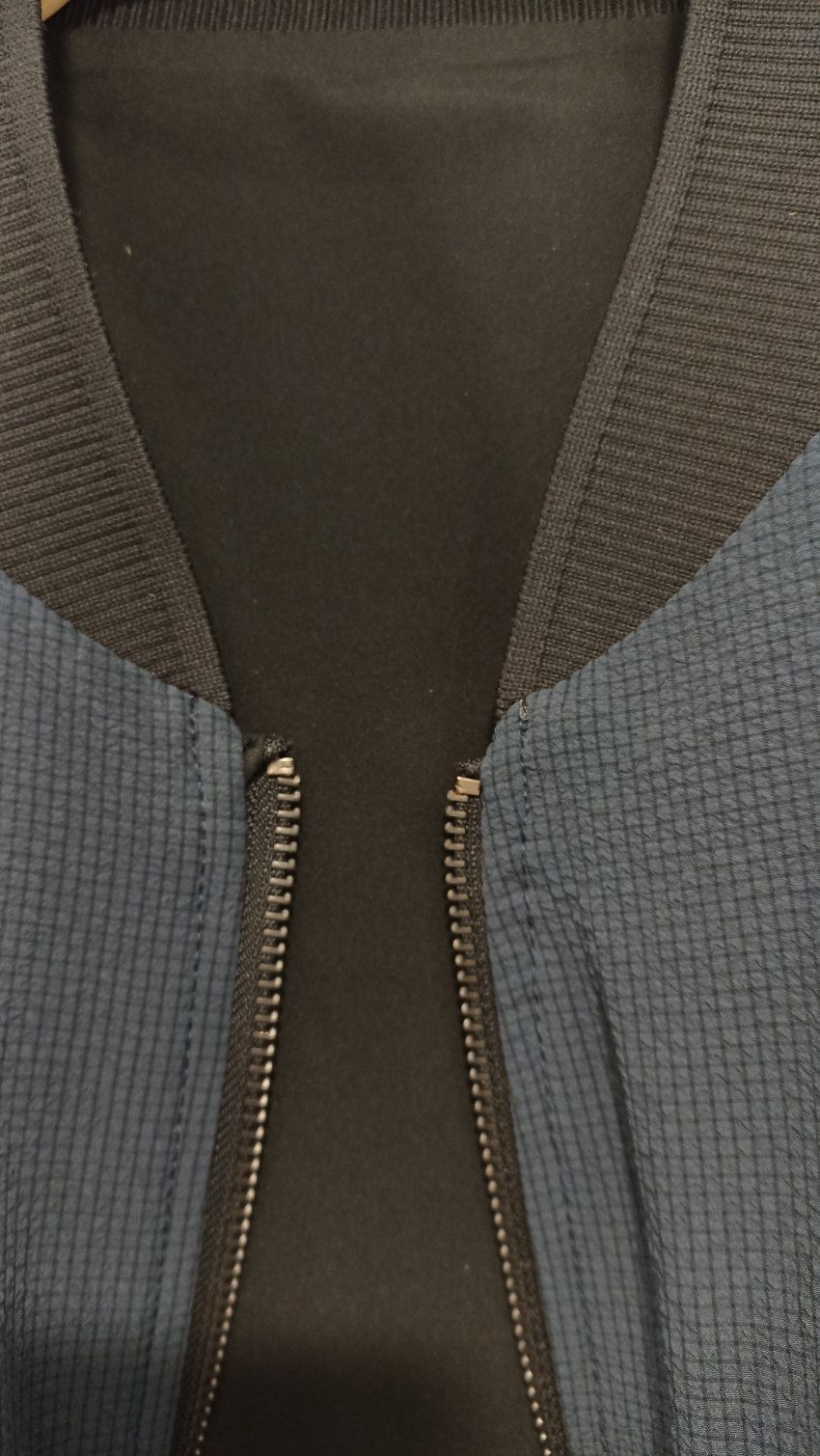 Cazadora reversible azul marino de Dos Galgos