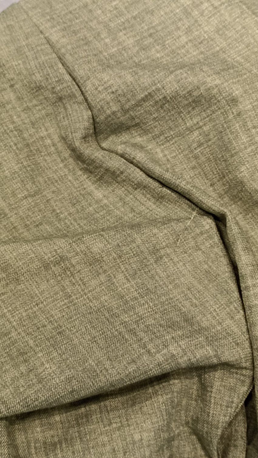 Pantalón corsario verde de Lourdes Castillo