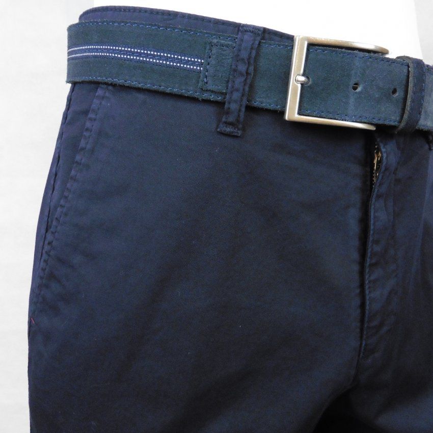 Pantalón corto azul de Tayron´s