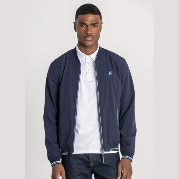 Cazadora azul marino de Dos Galgos