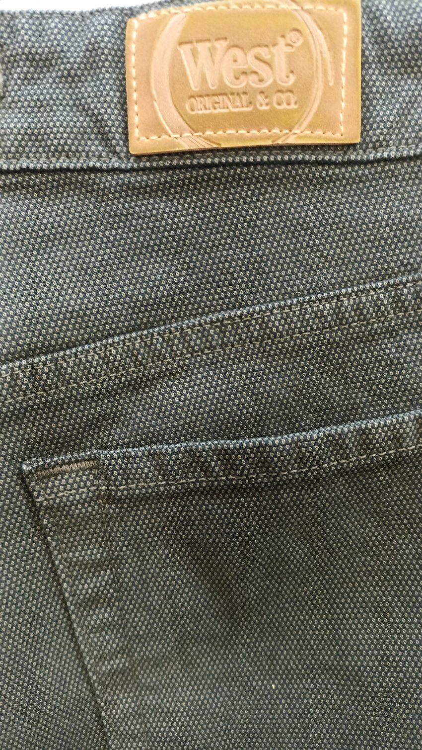 Pantalón 5 bolsillos azul dibujo de West