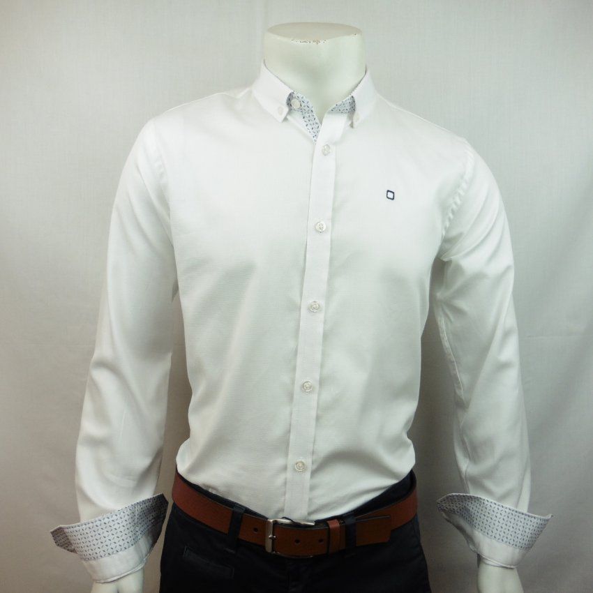 Camisa blanca relieve de Yellow Skin