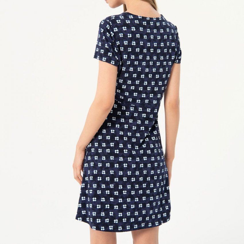 Vestido azul con dibujo blanco de Surkana