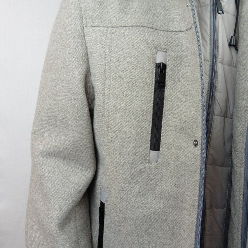 Chaquetón paño gris de Alexander & Co.