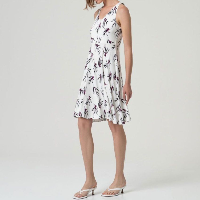 Vestido blanco estampado de Surkana