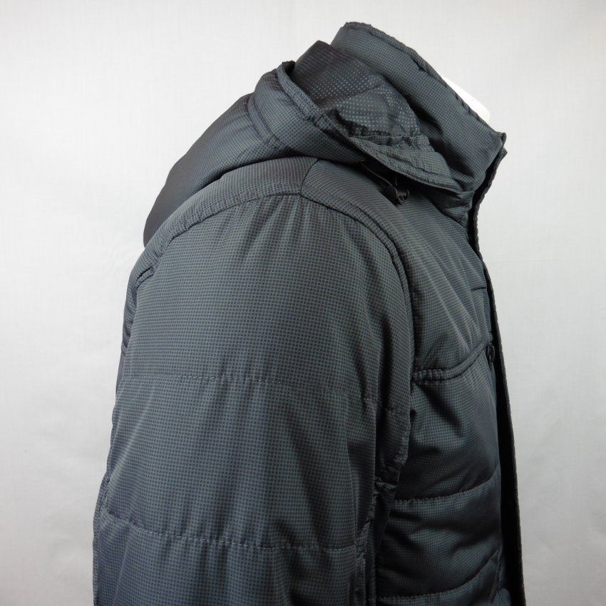 Chaquetón gris de Alexander & Co
