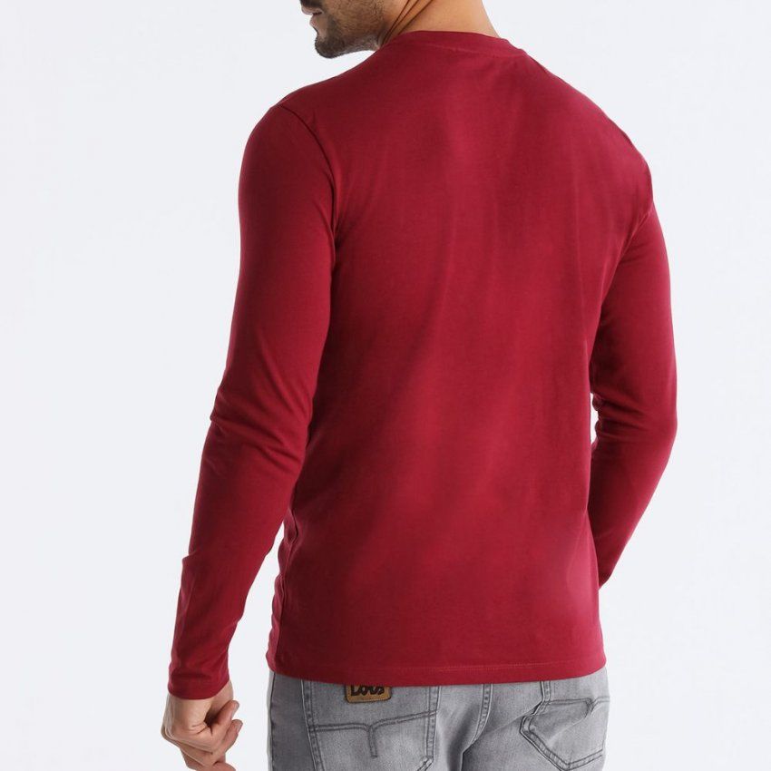 Camiseta granate de Lois