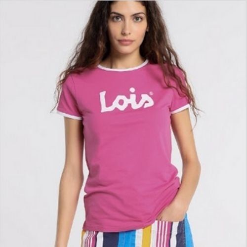 Camiseta rosa de Lois