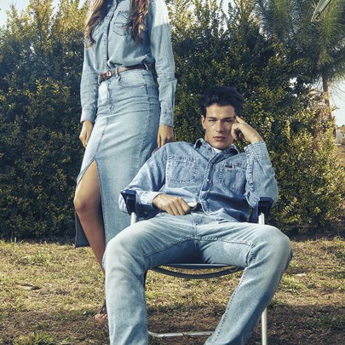 LOIS EN PUERTO DE SAGUNTO